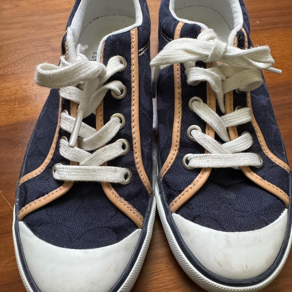 Coach Navy and Tan Sneakers women’s sized 6
